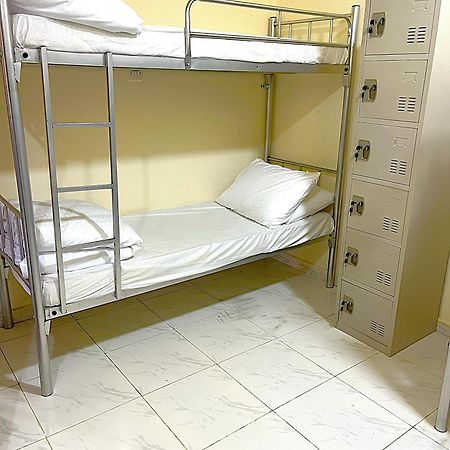 Yoko Luxury Hostel Дубай Экстерьер фото